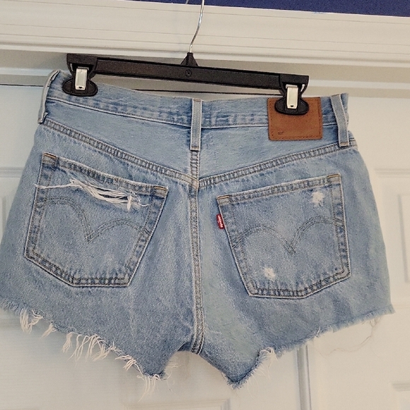 Levi's 501 Button Fly Distressed Denim Shorts - Picture 3 of 8